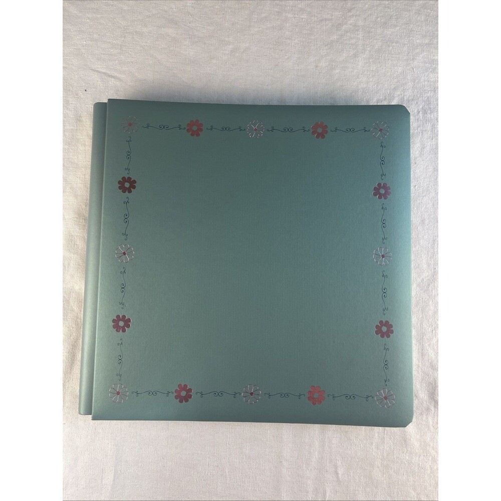 Creative Memories 12x12 Green W/Metallic Flowers 15 Pages NWOT